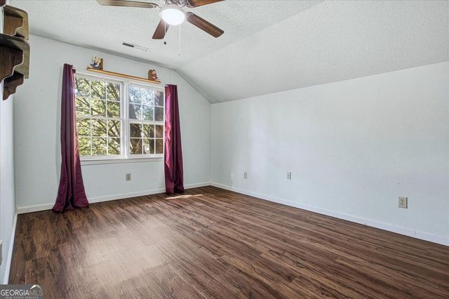 1709 Winchester Way SE, Conyers, GA 30013