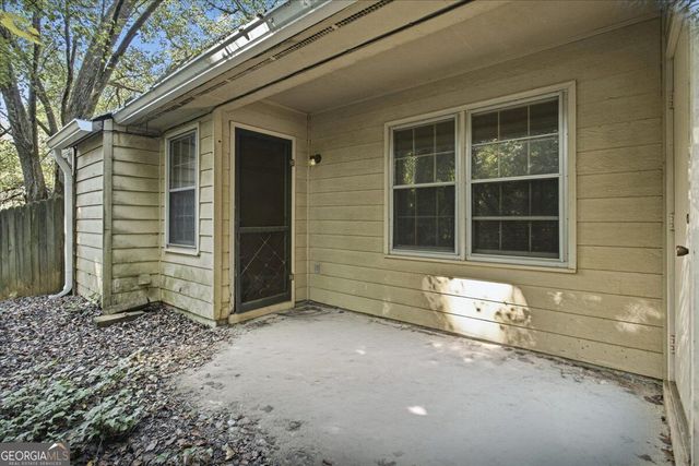 1709 Winchester Way SE, Conyers, GA 30013
