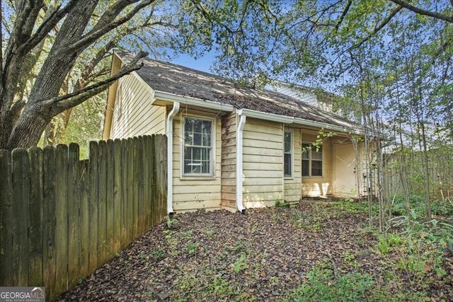 1709 Winchester Way SE, Conyers, GA 30013