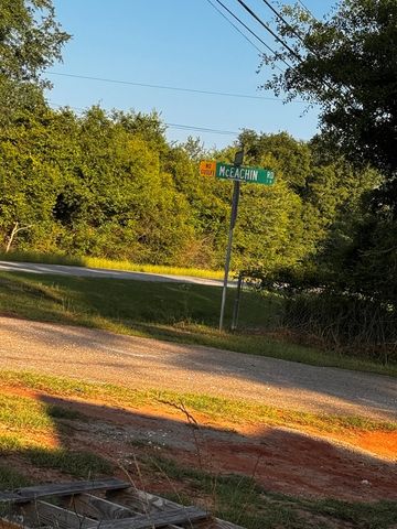 2465 Jordan Ave, Cowarts, AL 36321