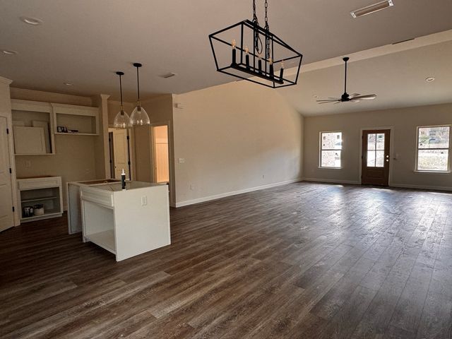 2465 Jordan Ave, Cowarts, AL 36321