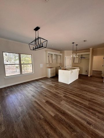 2465 Jordan Ave, Cowarts, AL 36321