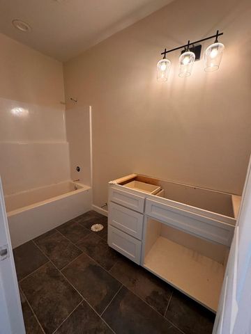 2465 Jordan Ave, Cowarts, AL 36321