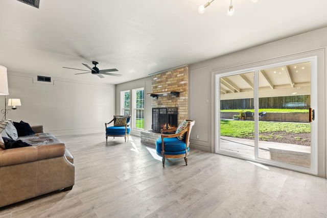 600 Pintail LN, Taylor, TX 76574