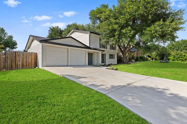 600 Pintail LN, Taylor, TX 76574
