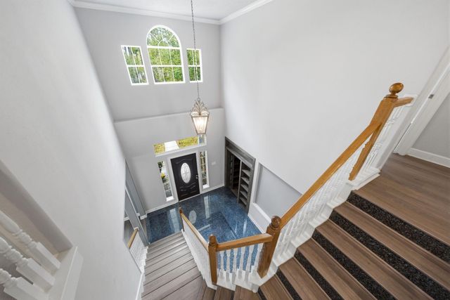 18 E Bonny Branch Street, The Woodlands, TX 77382