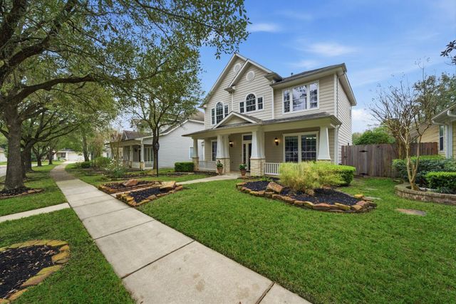 18 E Bonny Branch Street, The Woodlands, TX 77382