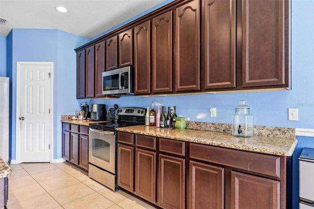 2820 CYPRESS GROVE COURT, St Cloud, FL 34772