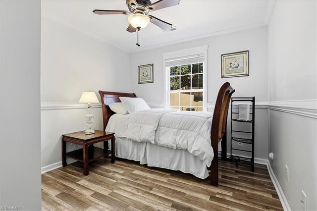 8009 Hill N Dale Drive, Kernersville, NC 27284