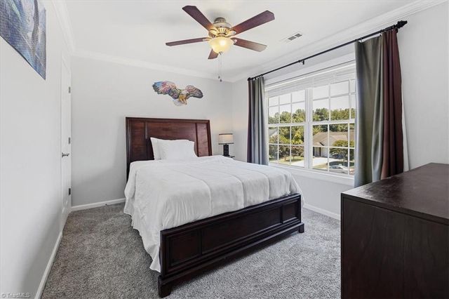 8009 Hill N Dale Drive, Kernersville, NC 27284