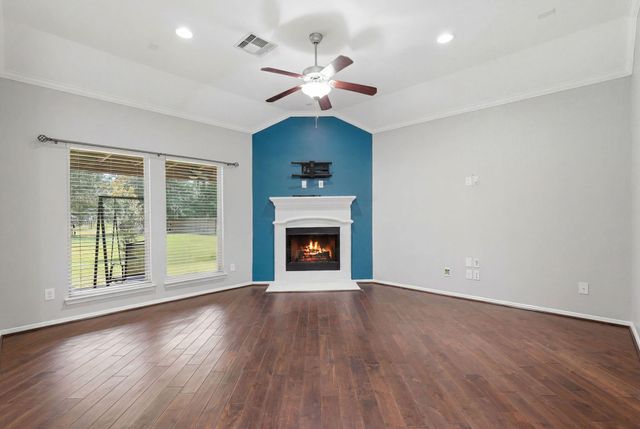 9217 Silver Back Trail, Conroe, TX 77303