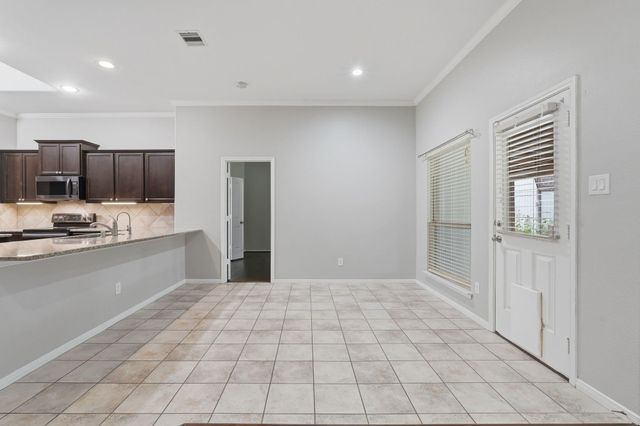 9217 Silver Back Trail, Conroe, TX 77303
