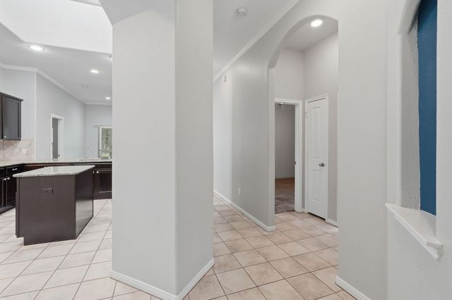 9217 Silver Back Trail, Conroe, TX 77303