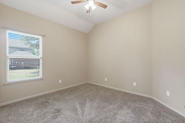9217 Silver Back Trail, Conroe, TX 77303