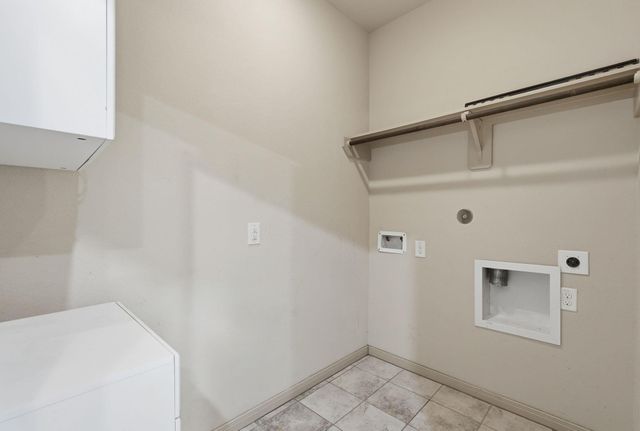 9217 Silver Back Trail, Conroe, TX 77303