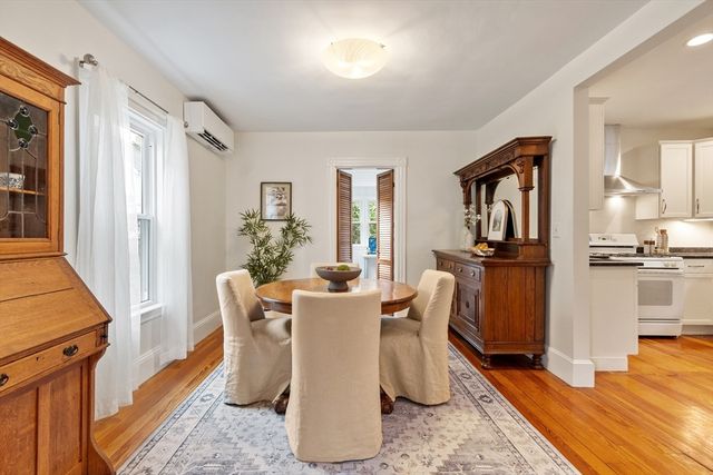 25 Partridge Avenue, Somerville, MA 02145