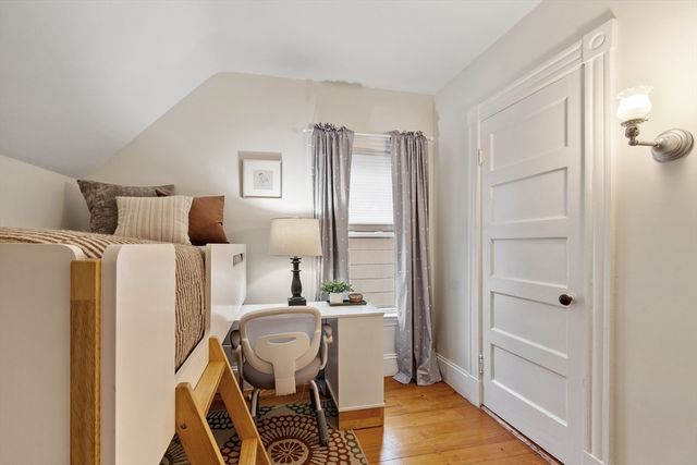25 Partridge Avenue, Somerville, MA 02145