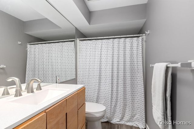 2016 Tall Meadow Street, Grand Rapids, MI 49505