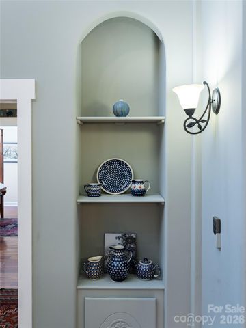 39 Oak Hollow Drive 23, Asheville, NC 28805