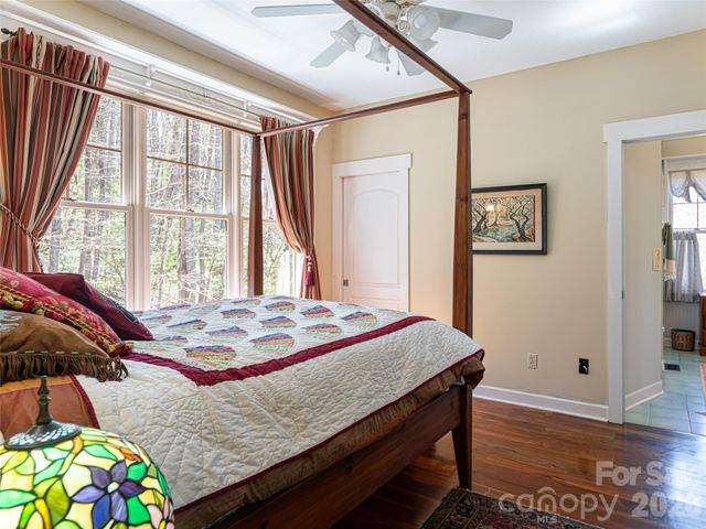 39 Oak Hollow Drive 23, Asheville, NC 28805