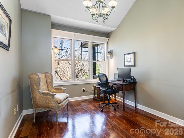 39 Oak Hollow Drive 23, Asheville, NC 28805