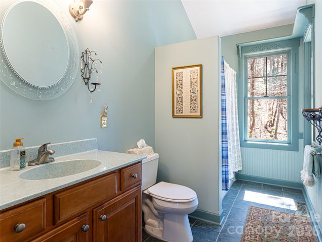 39 Oak Hollow Drive 23, Asheville, NC 28805