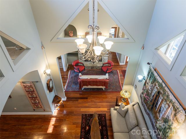 39 Oak Hollow Drive 23, Asheville, NC 28805