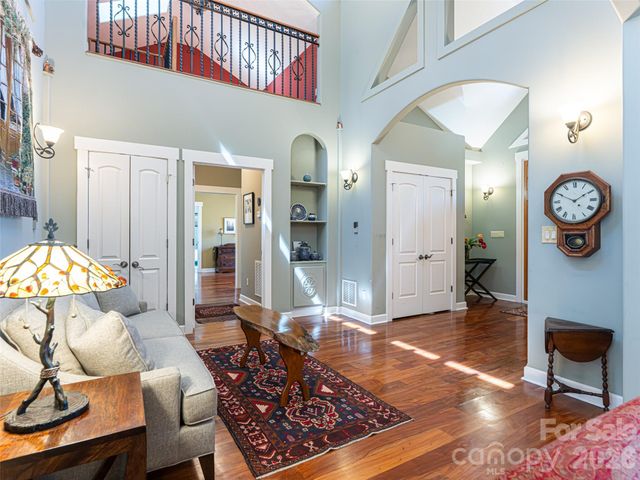 39 Oak Hollow Drive 23, Asheville, NC 28805