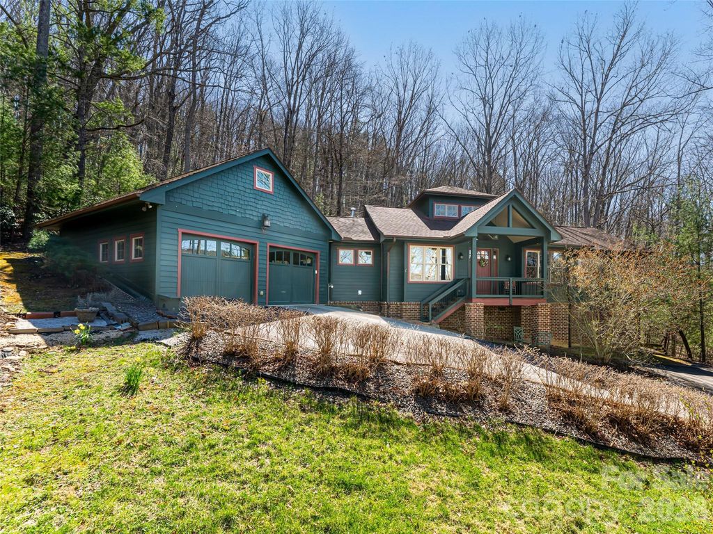 39 Oak Hollow Drive 23, Asheville, NC 28805