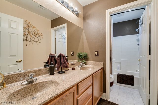 8455 Belmont Valley Street, Las Vegas, NV 89123