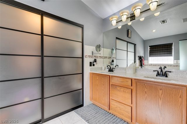 8455 Belmont Valley Street, Las Vegas, NV 89123