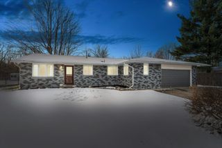 68030 Eagle Lake Road, Edwardsburg, MI 49112