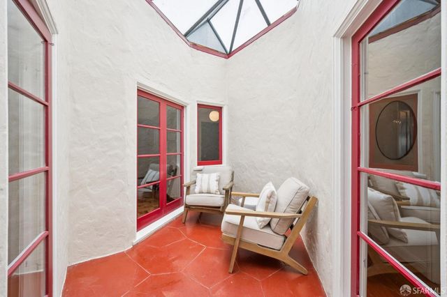 2287 28th Avenue, San Francisco, CA 94116