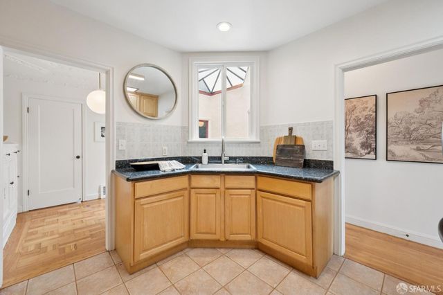2287 28th Avenue, San Francisco, CA 94116