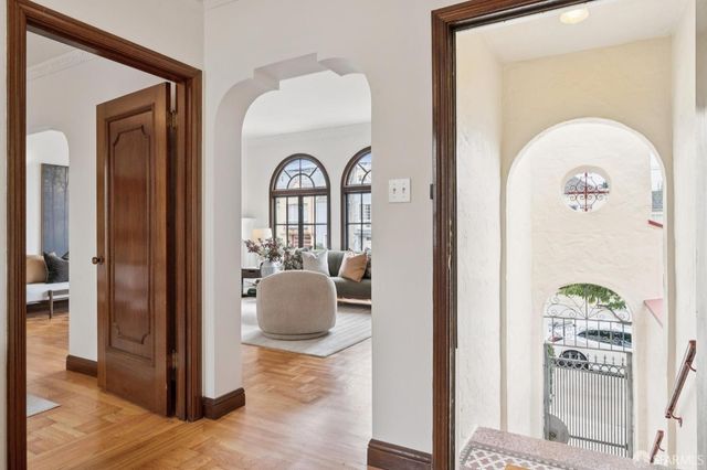 2287 28th Avenue, San Francisco, CA 94116