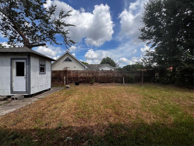 7931 Keller Street, Houston, TX 77012
