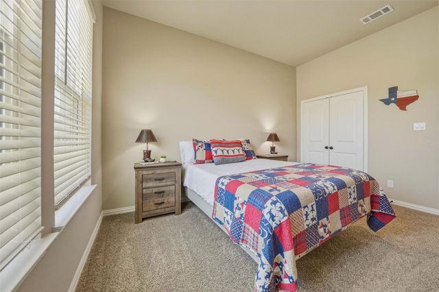 1516 Somerset Lane, Weatherford, TX 76087