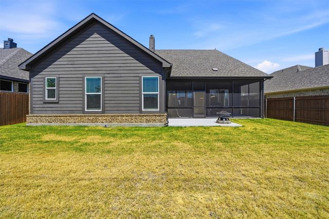 1516 Somerset Lane, Weatherford, TX 76087