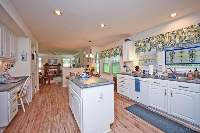 6889 Maddux Drive, Anderson Twp, OH 45230