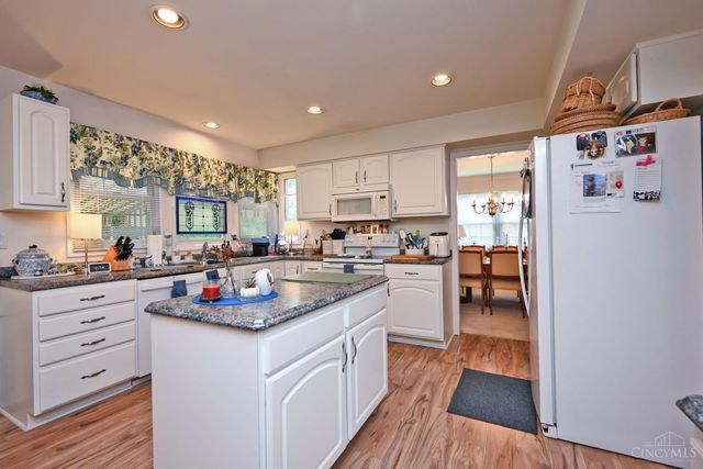6889 Maddux Drive, Anderson Twp, OH 45230