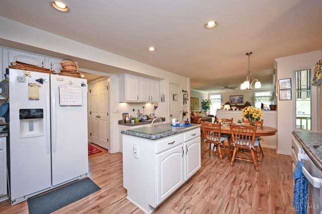 6889 Maddux Drive, Anderson Twp, OH 45230