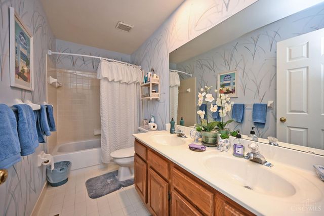 6889 Maddux Drive, Anderson Twp, OH 45230