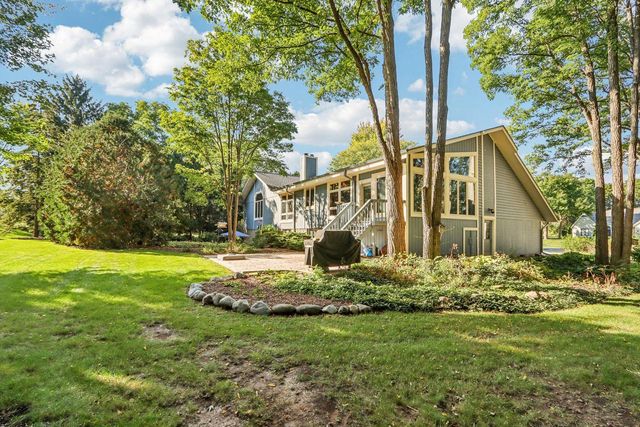 16225 Elderlawn PARKWAY, Brookfield, WI 53005