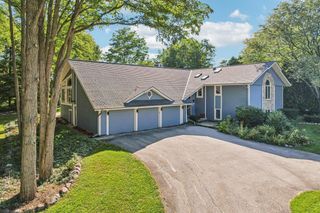 16225 Elderlawn PARKWAY, Brookfield, WI 53005