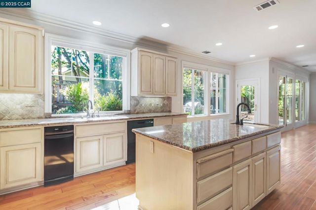 1423 Homestead, Walnut Creek, CA 94597