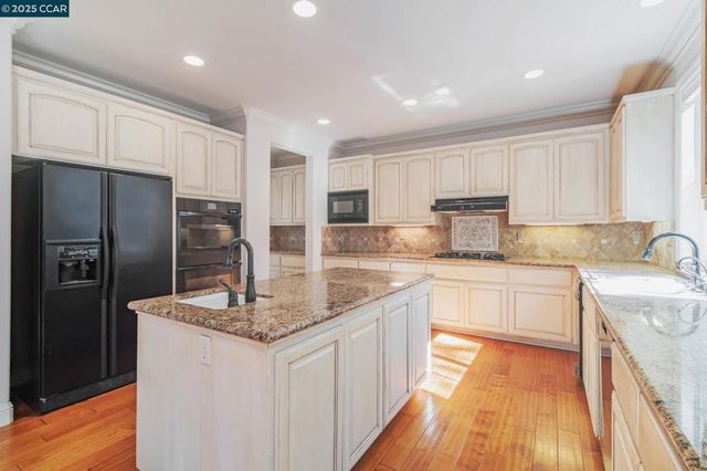 1423 Homestead, Walnut Creek, CA 94597