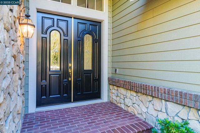 1423 Homestead, Walnut Creek, CA 94597