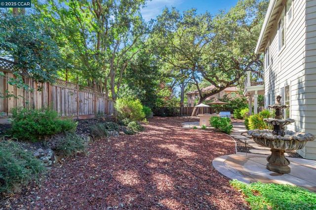 1423 Homestead, Walnut Creek, CA 94597