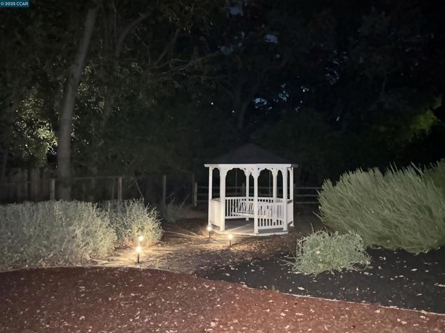 1423 Homestead, Walnut Creek, CA 94597