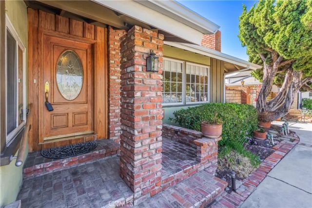 2737 Fragancia Avenue, Hacienda Heights, CA 91745